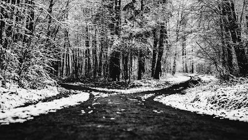 Enodia: Hekate of the Crossroads