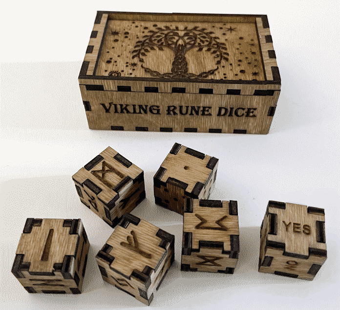 How to use the Viking Runes Dice
