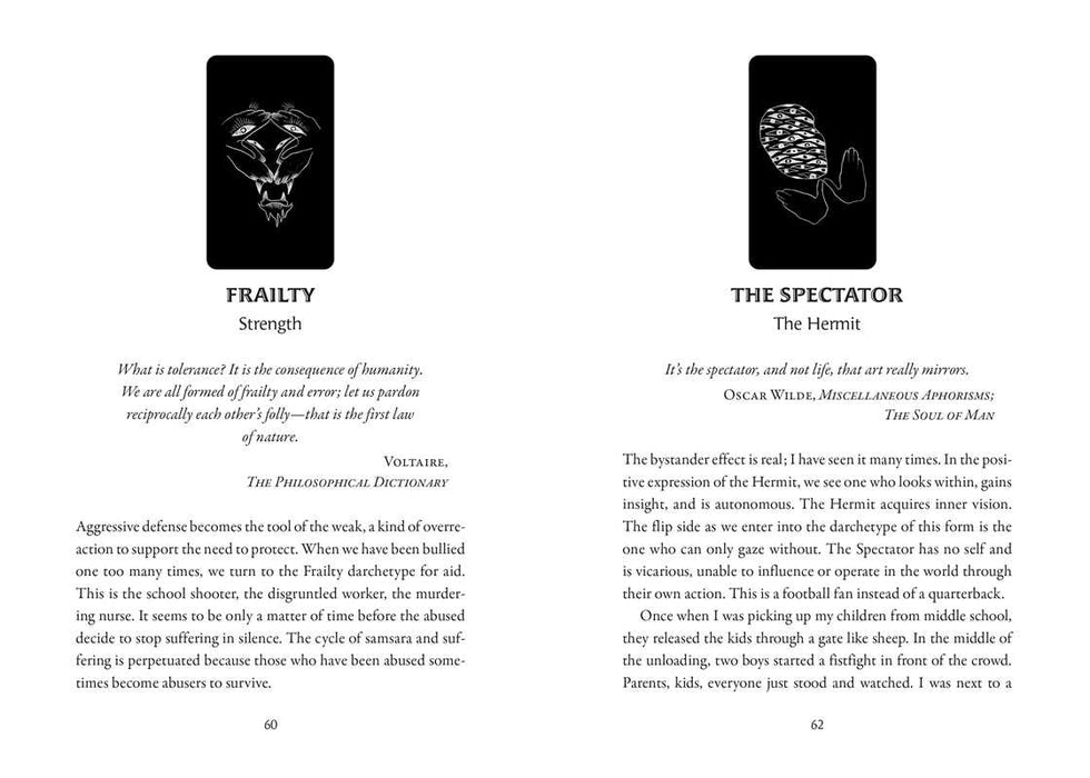 Shadow Seer Tarot by Maja D'Aoust: Flashcards; 256 pages / English
