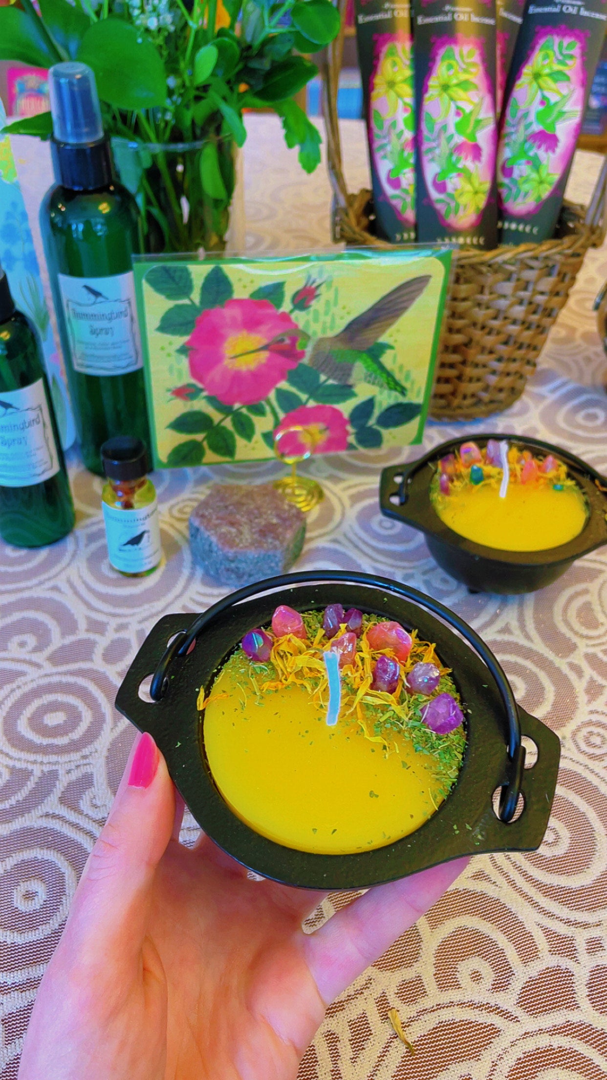 Beeswax Hummingbird Cauldron Candle