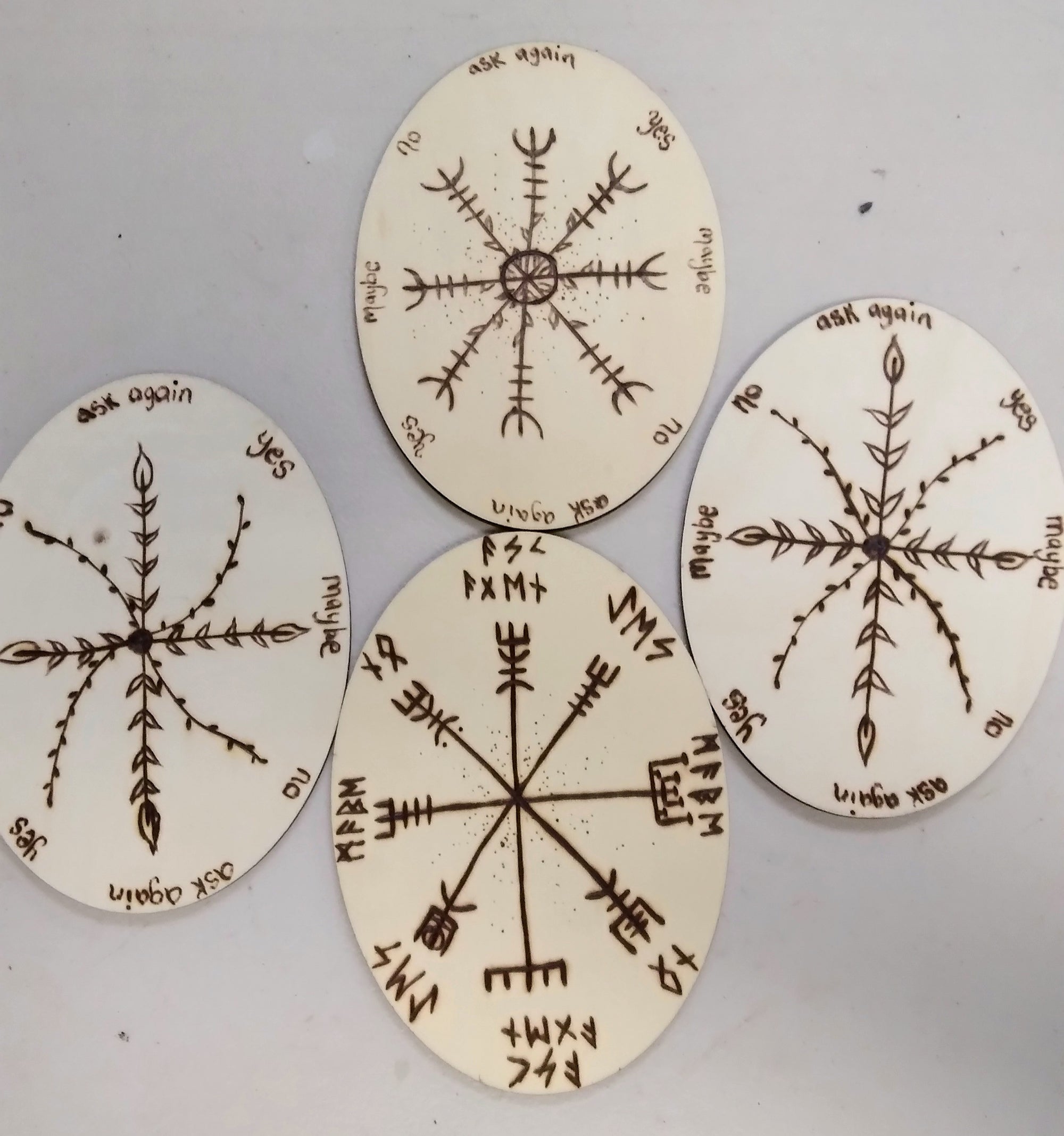 YW Wood Pendulum Board- Oval Assorted